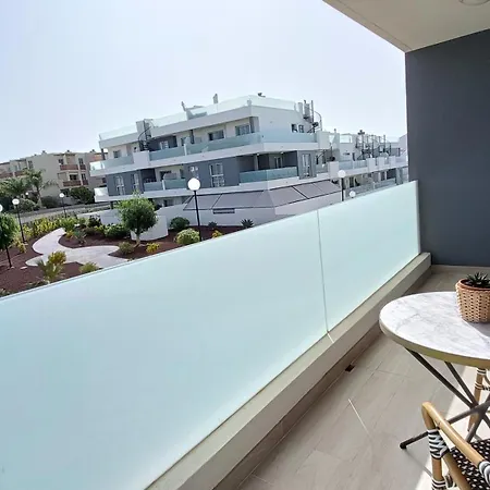 Апартаменты Amplio Y Comodo Apartamento. Гранадилла-де-Абона